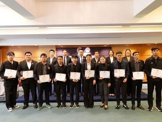 เข้าร่วมการประชุมเชิงปฏิบัติการ “การจัดทำแผนการฝึกอาชีพร่วมกับสถานประกอบการ เพื่อยกระดับคุณภาพการจัดการอาชีวศึกษาระบบทวิภาคี